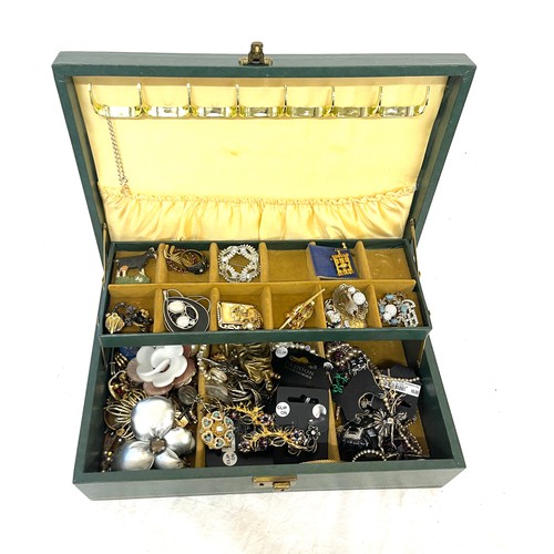 549 - Jewellery box and a selection of costume jewellery