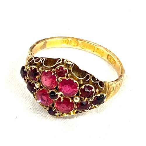 540 - 15ct Victorian garnet  set ladies ring, Birmingham 635 hallmarks with box, approximate weight 2.2g, ... 