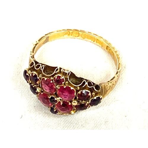 540 - 15ct Victorian garnet  set ladies ring, Birmingham 635 hallmarks with box, approximate weight 2.2g, ... 