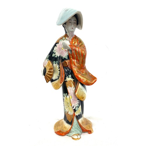 65 - Vintage Geisha lady, approximate height 11.5 inches