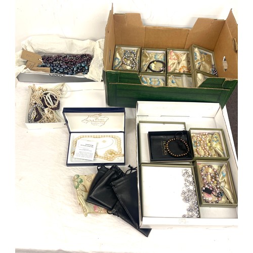 551 - Selection of ladies Honora jewellery