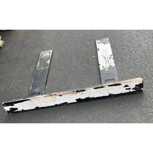 100B - Vintage marble fire surround