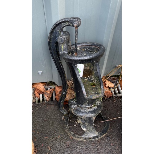 100H - Cast iron water pump, approximate height 21 inches