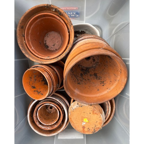 100Q - 20 Terracotta plant pots, assorted sizes