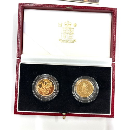 528 - Cased 2000 United Kingdom Jersey Gold proof Sovereign two coin set no 0629 includes George and the D... 