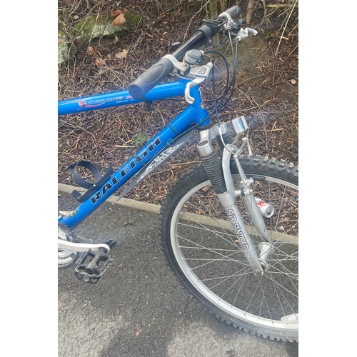 99A - Mens Raleigh Cyclone SE Shmano - 21, has been serviced, all in working order