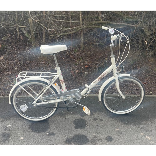 99B - Wayfarer Ladies folding bike, has been serviced, all in working order