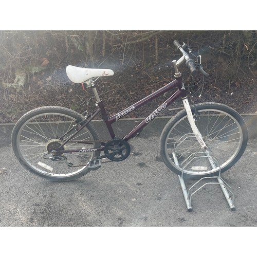 99C - Ladies Franca Avigo push bike, has been serviced, all in working order