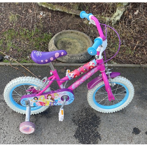 99G - Girls small Disney Princess bike with stabilisers, has been serviced, all in working order