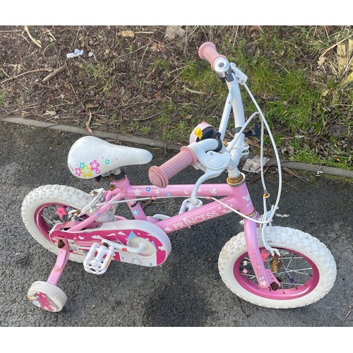 99H - Girls small Princess bike with stabilisers, has been serviced, all in working order