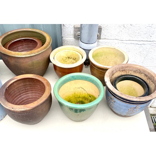 101G - Selection of glazed garden pots, various sizes