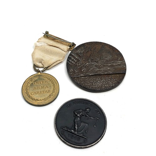 330 - 3 ww1 medals inc red cross lusitania & german donation medal