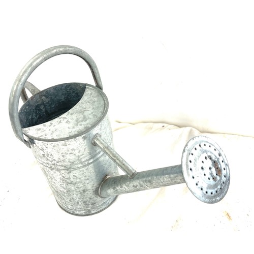 36 - Small galvanished watering can, approximate height: 12 inches