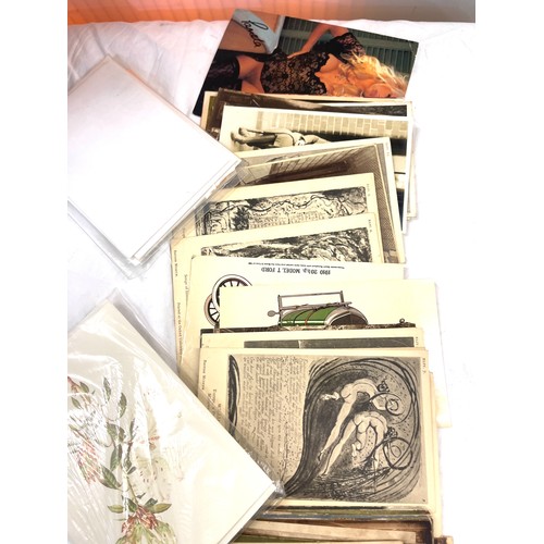 34 - Selection of vintage and later postcards