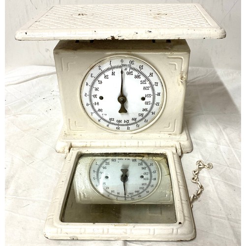 143 - Antique cast iron bathroom scales