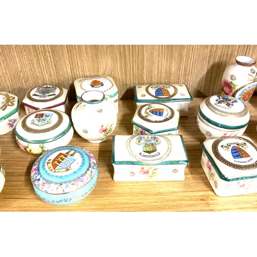 149 - Selection of porcelain trinkets