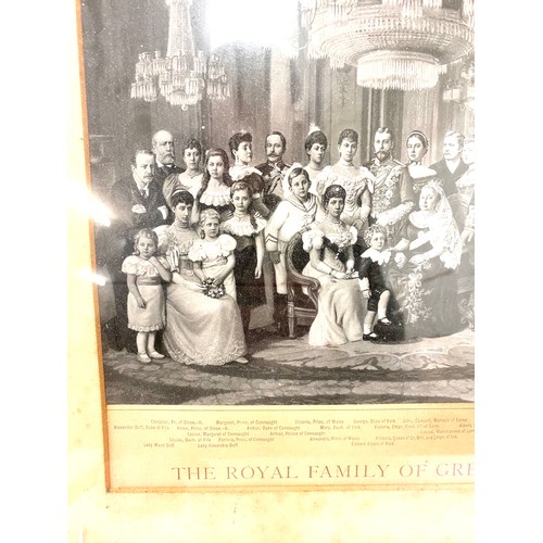 26 - Vintage framed 1897 Royal family print / photo, approximate frame measurements: Height 20 inches, Wi... 