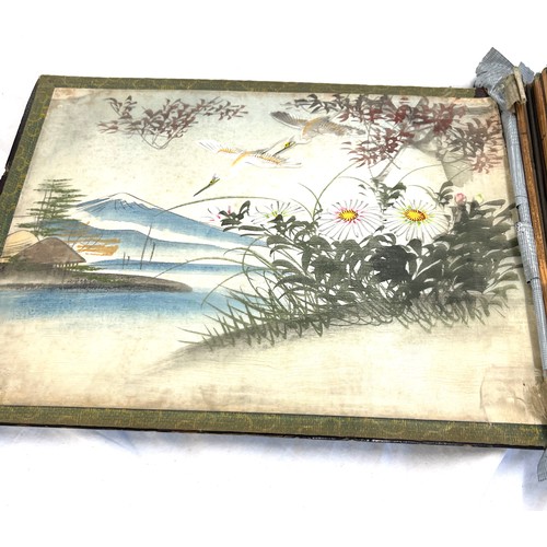 84 - The Burlington art miniature photo album, vintage Chinese silk album