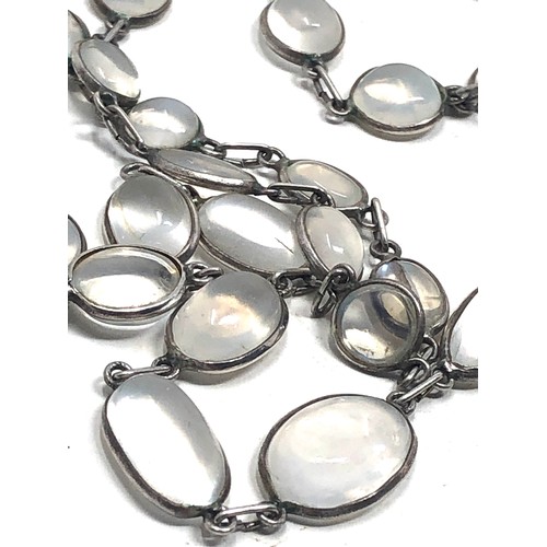 200 - Fine  row of graduated beautiful lustrous grey moonstones and fastened with a bolt ring.Generally go... 