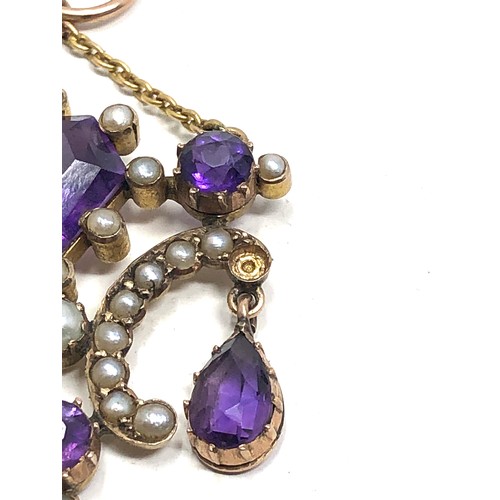 117 - An antique 9ct gold amethyst & pearl pendant measures approx : 43 x 30 mm Approx. 6.0 grams.  missin... 