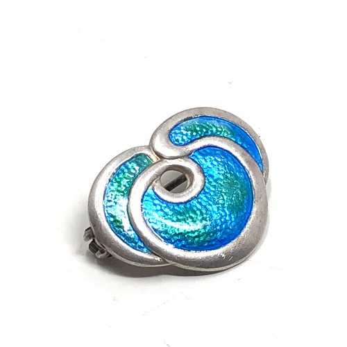 109 - Antique silver & enamel charles horner brooch measures approx 3cm by 2.2cm