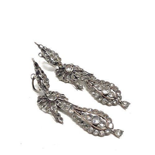 104 - Fine c1780 Antique Iberian Chandelier long drop earrings measure approx 8.6cm drop missing stone