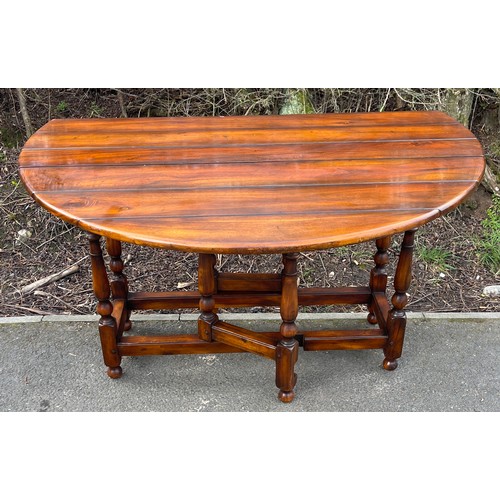 540 - Oak gateleg table, approximate measurements: Height 30 inches, Length 50 inches, Depth with leaves 5... 