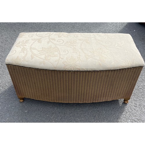 539 - Vintage Lloyd loom ottoman, approximate measurement: Width 36 inches, Height 18 inches, Depth 18 inc... 