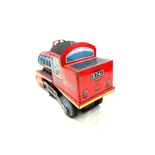 65 - Daiya vintage tin train, approximate measurements: length 9 inches