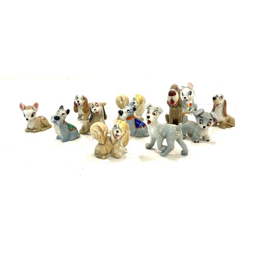 605 - Selection of Wade whimsies to include Lady and the tramp etc