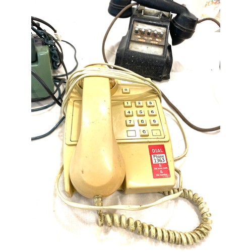 193 - Selection of 4 vintage telephones