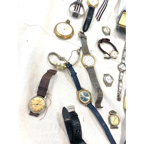 89 - Selection of ladies and gents assorted wristwatches, all untested