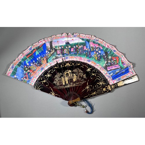 556 - Antique Chinese fan, Canton, Lacquer with painted decoration