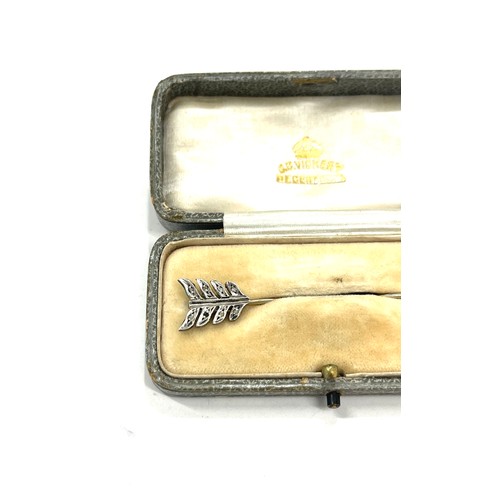 550 - Rose cut diamond Victorian jabot pin