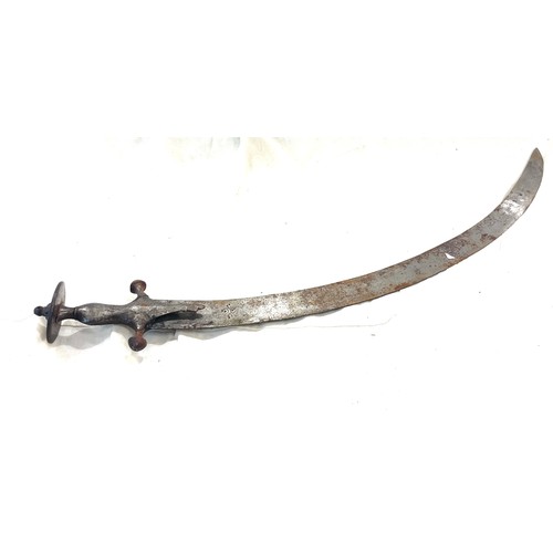 85 - Antique Indo-Persian talwar sword, in steel with a silver inlaid iron