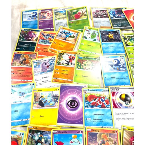 199 - Selection of Pokemon collectors cards dating from 1995 onwards, Rev Halo, approximately 90