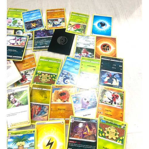 132 - Selection of Pokemon collectors cards, Rev Halo, approximately 90