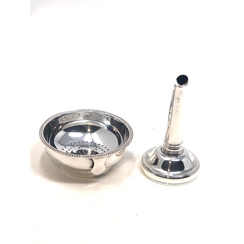 107 - Silver hallmarked wine funnel weight 85g