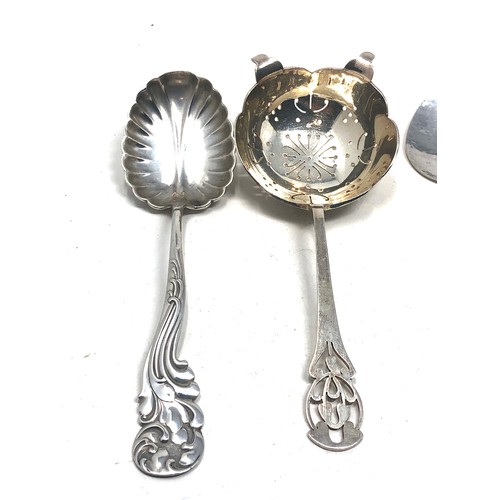 98 - 4 antique silver spoons inc 2 sifter spoons weight 105g