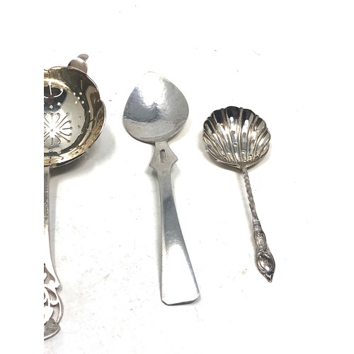 98 - 4 antique silver spoons inc 2 sifter spoons weight 105g