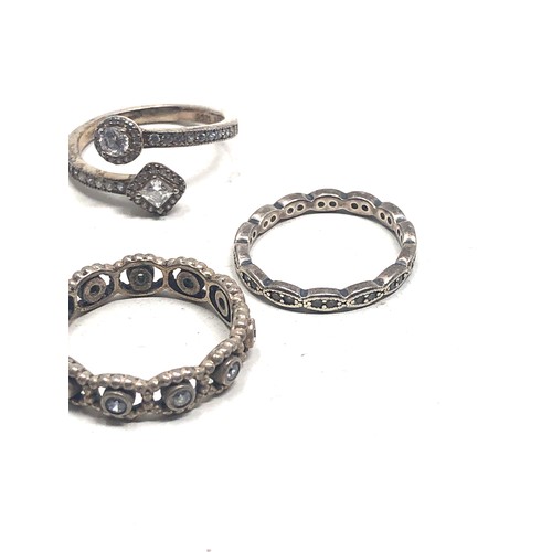 372 - 5 silver pandora rings