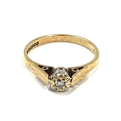 558 - Ladies 9ct gold and diamond dress ring, approximate weight 2.2g, ring size O