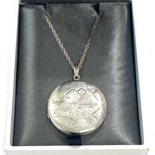 559 - Ladies hallmarked silver locket and chain