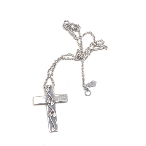 347 - Clogau silver cross pendant necklace