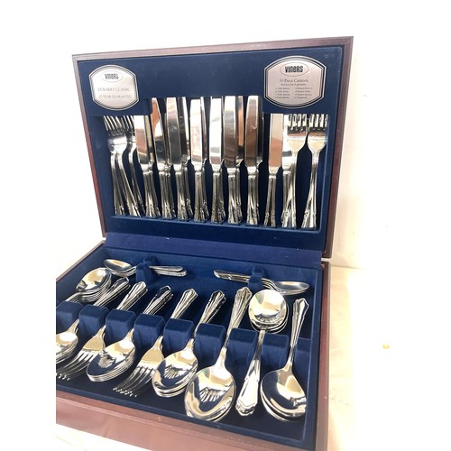 189 - Viners cased cutlery, 66 pieces