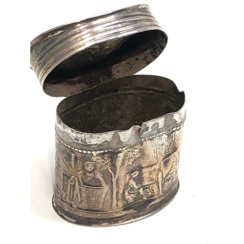 64 - Antique dutch silver peppermint box