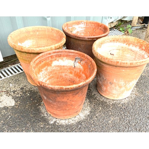 100S - 4 Terracotta plant pots height: 10.5