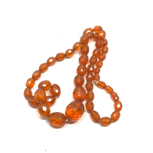 379 - Antique prystal bakelite faceted graduated bead necklace (35g)