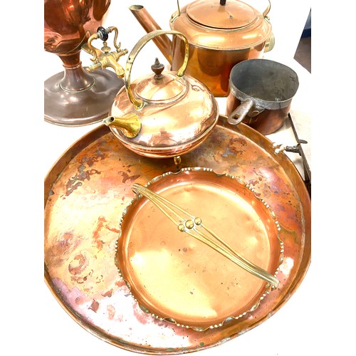 207 - Large selection of brass and copper ware includes Samovar etc