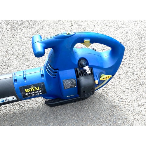 100E - Garden blower/ vac with petrol engine